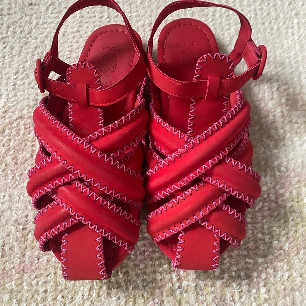 FARM RIO Zigzag Stitch Sandal